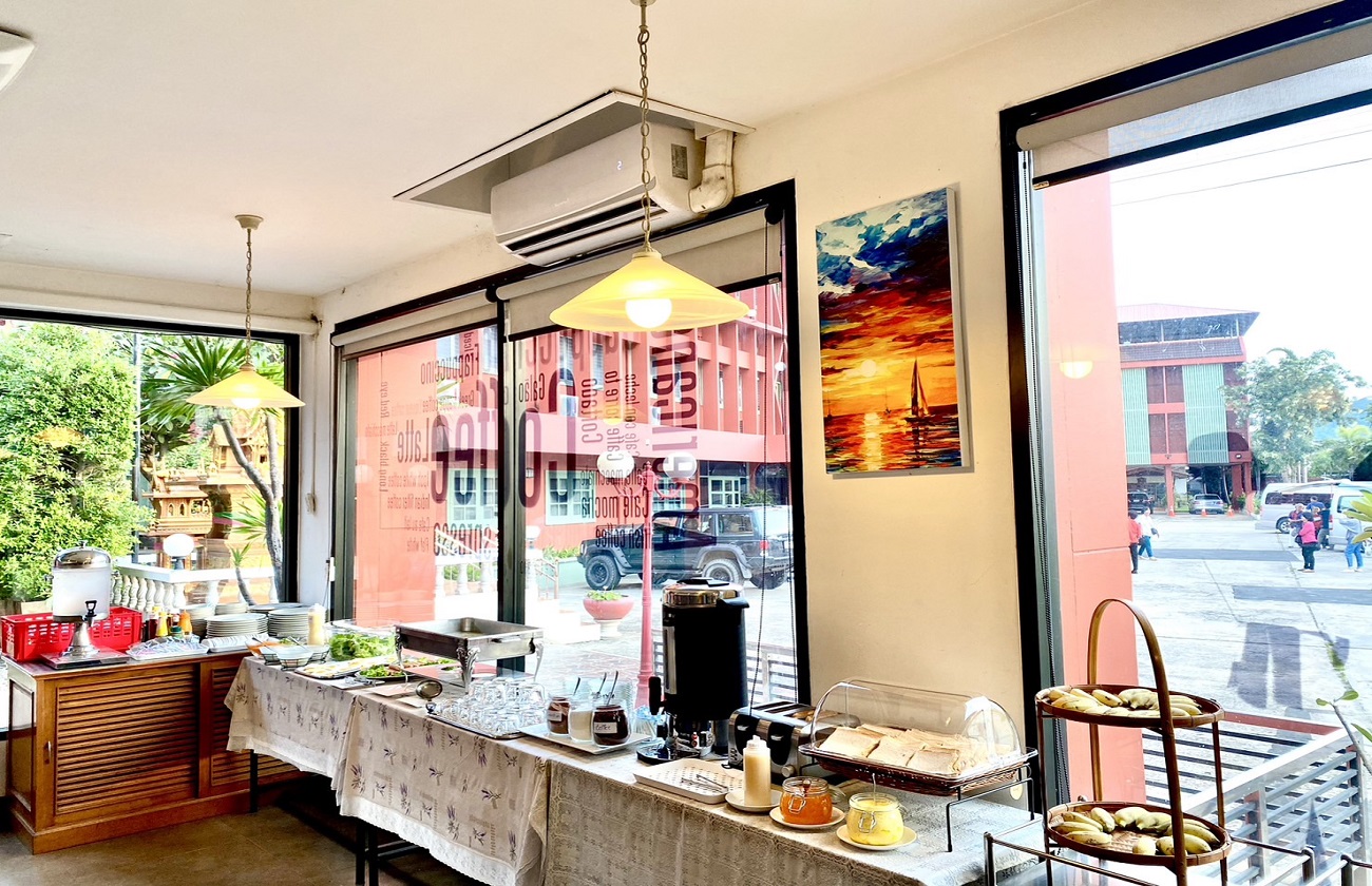 ร้านท่าพระจันทร์